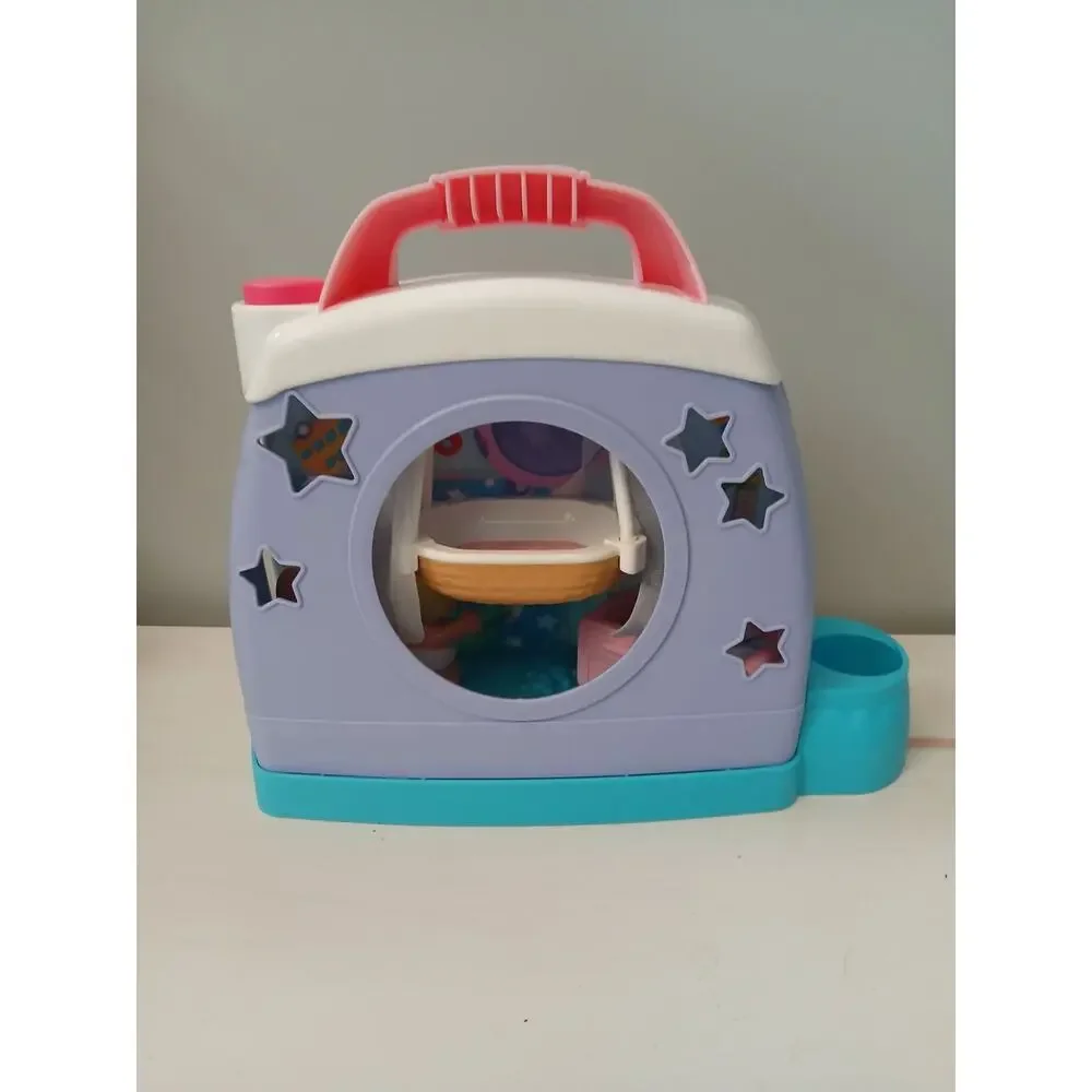 Fisher-Price Little People Cuddle & Play Nursery play set